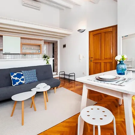 Apartment Happy House Bregovita By Irundo *
